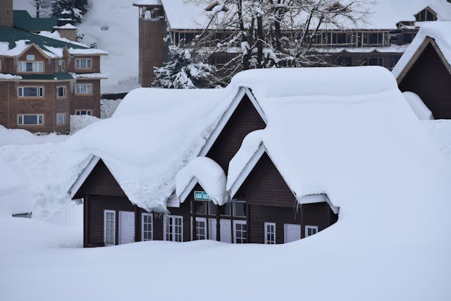 Winter Emergency Preparedness for Rental Properties: Essential Steps to Protect Your Investment